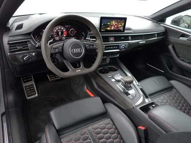 Audi RS5