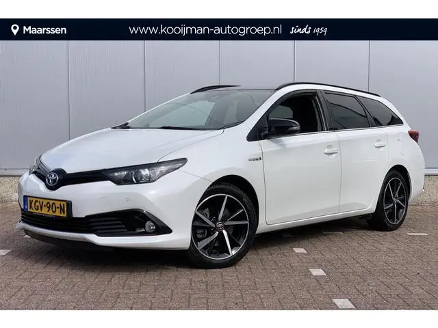 Toyota Auris 1.8 Hybrid Executive All Season | Camera | Navi