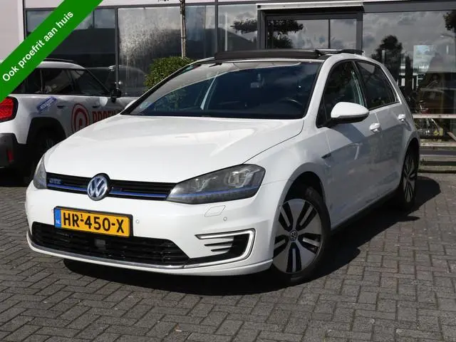 Volkswagen Golf 1.4 TSI GTE PANORAMA DAK NAVI LEER ADAP