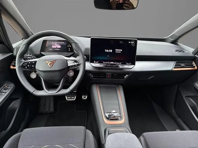 Cupra Born