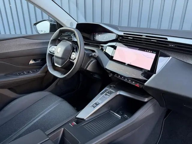 Peugeot 308 1.2 Hybrid 136 e-DCS6 Allure | TOP km 9.400 | Trekhaak | 1ste Eigenaar | Rijklaar!!
