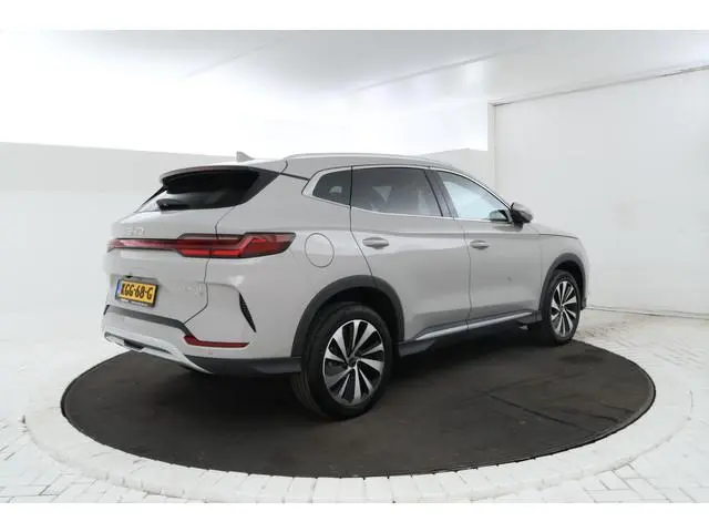 BYD SEAL U