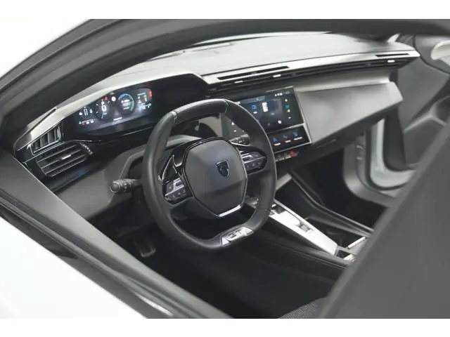 Peugeot 308 SW 1.2 Hybrid 136 e-DCS6 GT | Camera | Adaptieve Cruise Control | Apple Carplay