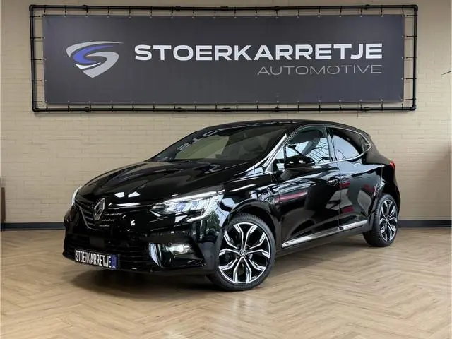 Renault Clio 1.0 TCe 92pk Aut | Intens | Groot Navi | Bose | 17" | Dode hoek | 360 | Stoel & Stuur v...