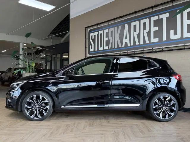 Renault Clio 1.0 TCe 92pk Aut | Intens | Groot Navi | Bose | 17" | Dode hoek | 360 | Stoel & Stuur v...