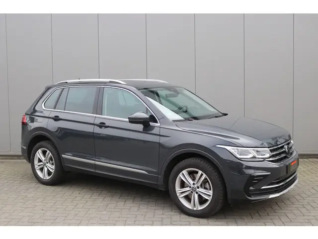 Volkswagen Tiguan 1.4 TSI eHybrid PHEV Elegance Trekhaak/Open-dak/Matrix-LED/Camera/Stoelverwarming