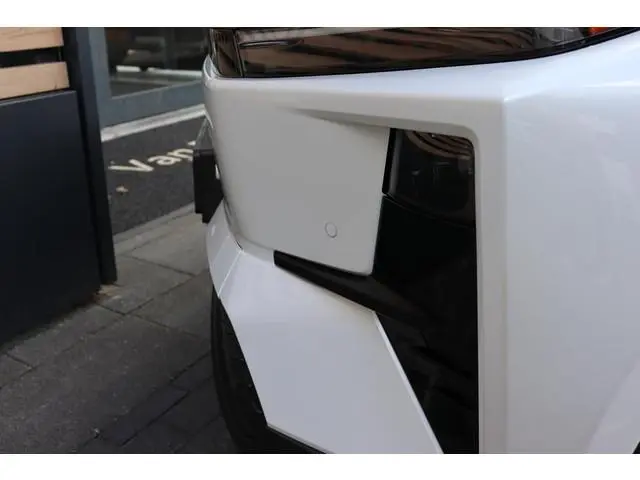 Toyota CHR +