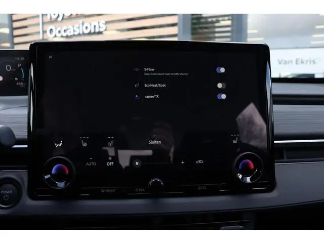 Toyota CHR +