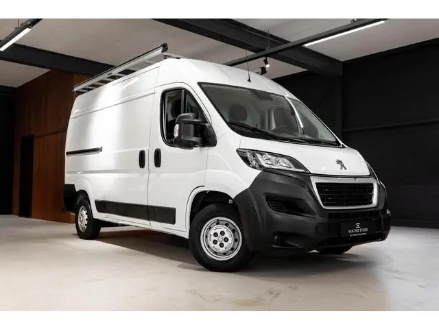 Peugeot Boxer 333 2.2 BlueHDi 140 L2H2 Asphalt Airco