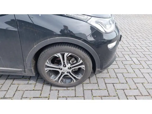 Opel Ampera-E