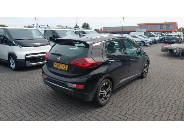 Opel Ampera-E