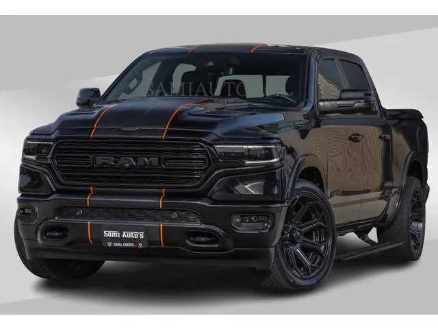 Dodge RAM BEAST | LIMITED 5.7 V8 HEMI | HUD | STRIPING | BREDE WIELEN | BLACK ON BLACK | LUCHTVERING...