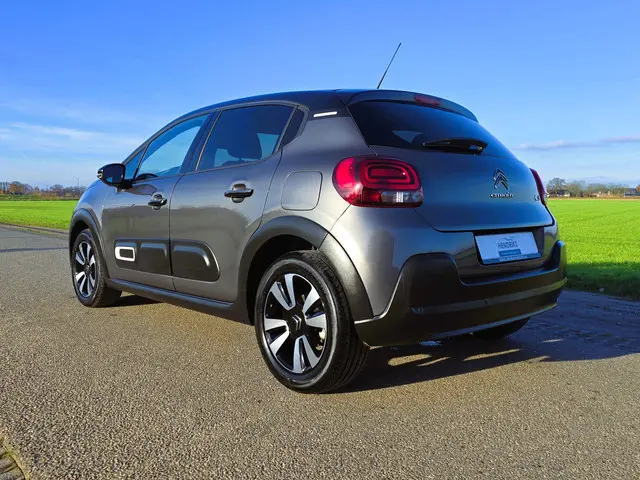 Citroën C3 1.2 PureTech Feel - 110 Pk - Euro 6 - Airco - Cruise Control