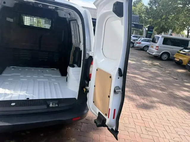 Ford Transit Courier