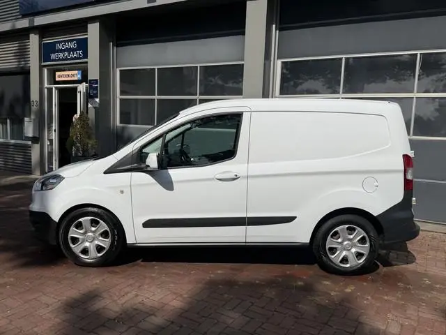 Ford Transit Courier