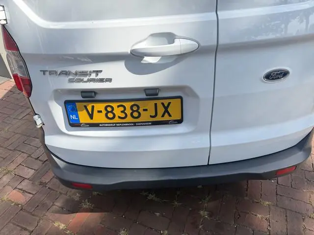 Ford Transit Courier