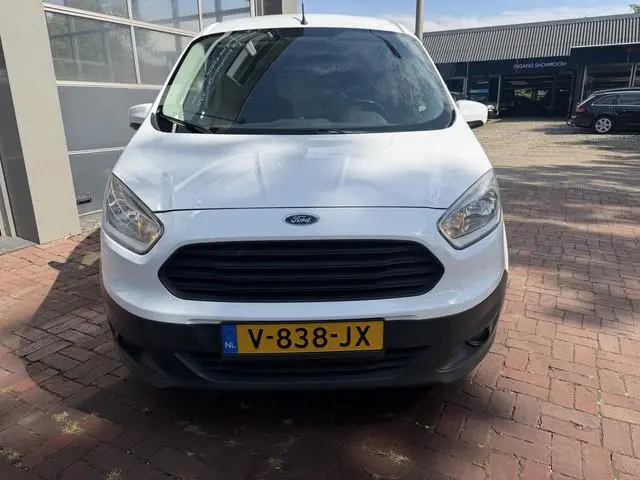 Ford Transit Courier