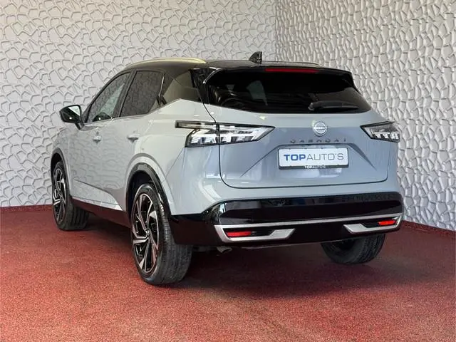 Nissan Qashqai 1.3 MHEV 160PK TEKNA PLUS BOSE 2-TONE 20''LMV  LEER ALCANTARA PANO MASSAGE BOSE STOEL...