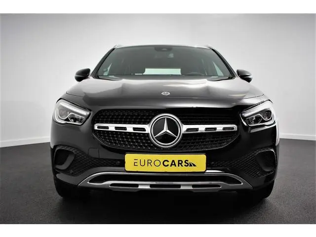 Mercedes-Benz GLA-klasse 200 163pk Automaat Progressive Navigatie Climate Control Camera Parkeer sen...
