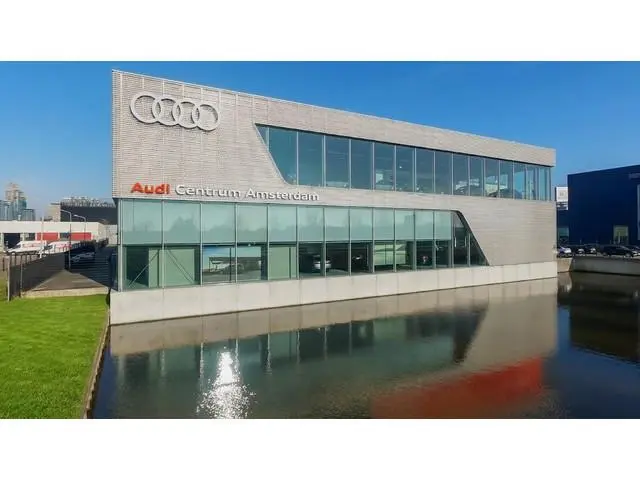 Audi S6 Avant e-tron