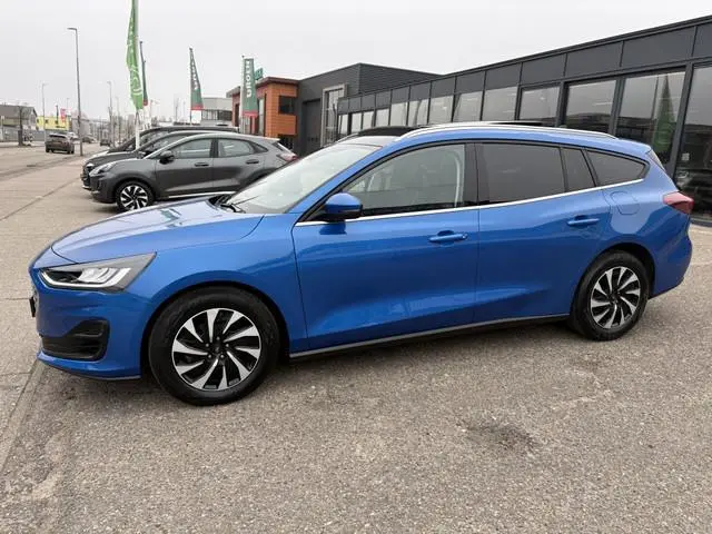 Ford Focus Wagon 1.0 Ecoboost Titanium X | Panodak