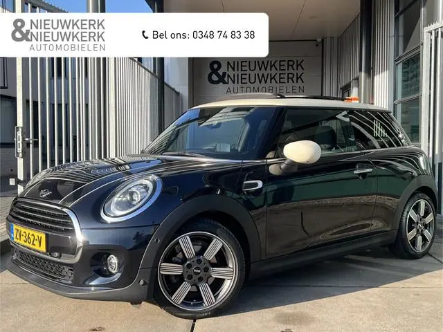 MINI Mini 1.5 Cooper 60 Years Edition VOL! | AUTOMAAT | HEAD-UP DISPLAY | LEDER | SCHUIF/KANTELDAK |...