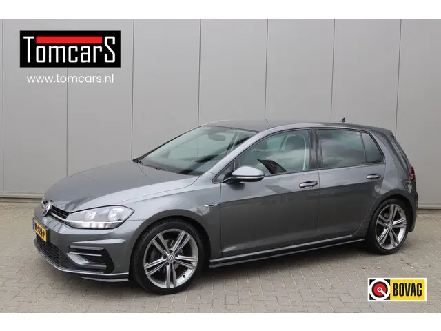 Volkswagen Golf 1.5 TSI 150PK Highline Business R Navigatie/Camera/Stoelverwarming/Adaptive-cruiseco...