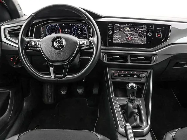 Volkswagen Polo 1.0 TSI 95pk Highline · R-line exterieur · Apple/Android Car Play · 17"Velgen · ACC...