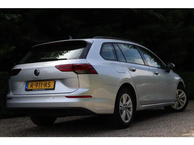 Volkswagen Golf Variant 1.0 TSI Life | Sfeerverlichting | Navi | Carplay | Acc |
