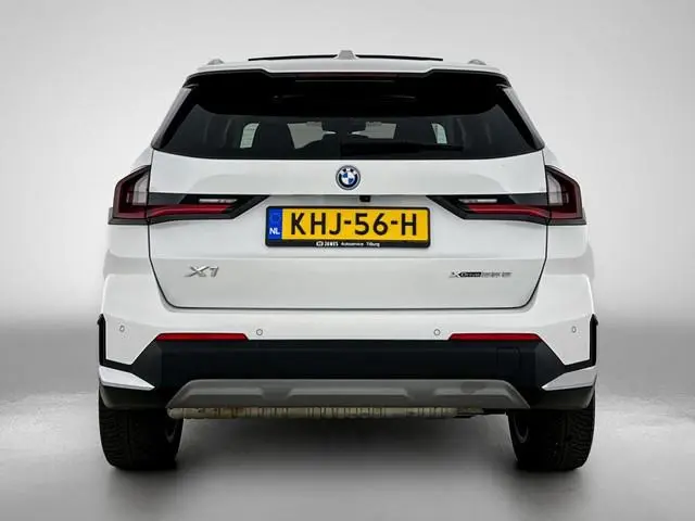 BMW X1 xDrive25e Plug-In Hybrid PANORAMADAK | EL. BED. STOEL | MASSAGE | AD-LED