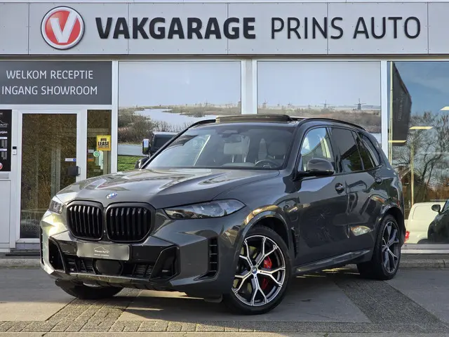 BMW X5 xDrive50e M Sport |PANO|SOFTCLOSE|HUD|STOELKOELING|H/K SOUND|CARBON| 17626 / 3930 | DRAVITGRA...