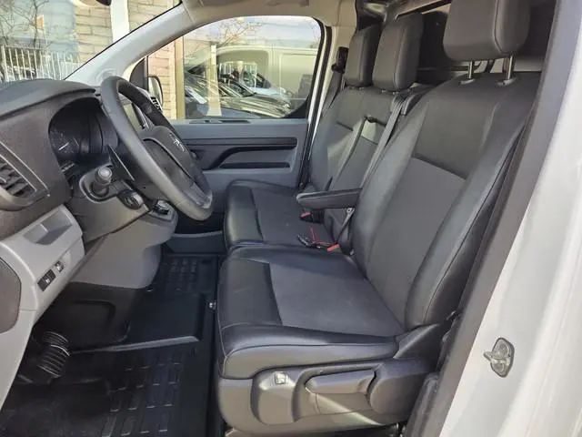 Toyota pro-ace