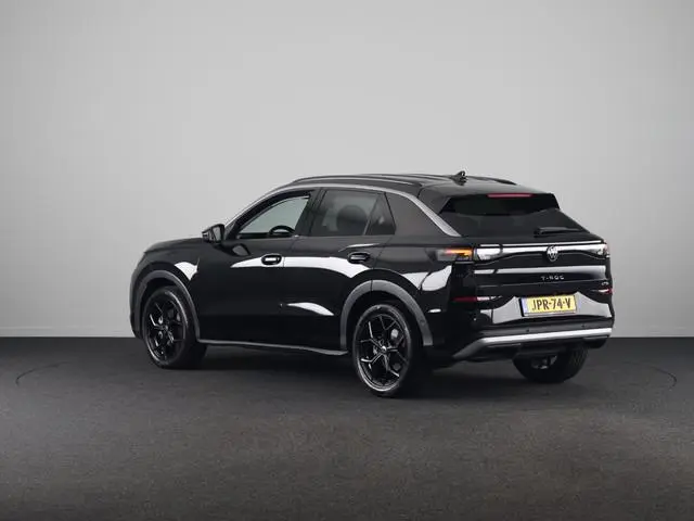 Volkswagen T-Roc 1.5 eTsi Life First Edition 115PK DSG | Beschikbaar vanaf 3-7-2026 |Verlengde garan...