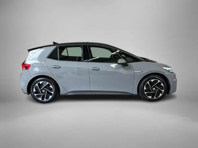 Volkswagen ID.3 Pro 58 kWh · Navigatie · Apple/Android Car Play · Stoelverwarming · Parkeersensoren