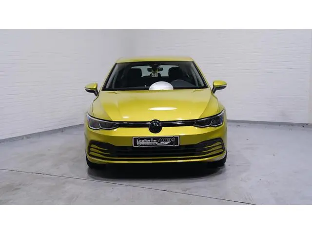 Volkswagen Golf 1.5 eTSI Life Business NAP 1e Eig. Stoel-en stuurverwarming Memory Apple Carplay PDC...