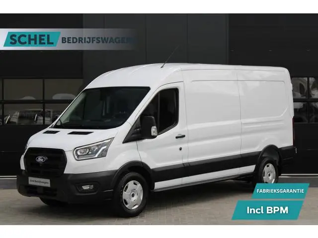 Ford Transit 350 2.0 TDCI L3H2 Trend 130pk Trend - Facelift - Xenon - Carplay - Android - Camera - A...