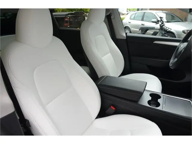 Tesla Model Y RWD 58 kWh AutoPilot3.0 Ryzen