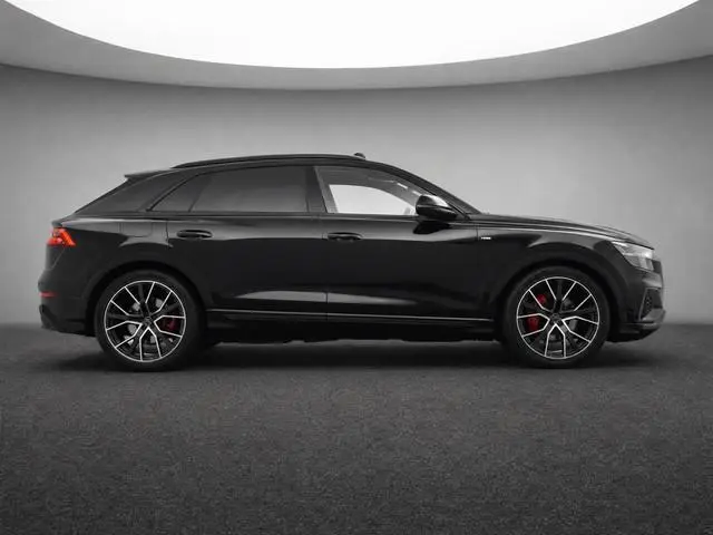 Audi Q8 55 TFSI 340pk Tiptronic Quattro Pro Line S · Panoramadak · Leder · Luchtvering · 360 Camera...