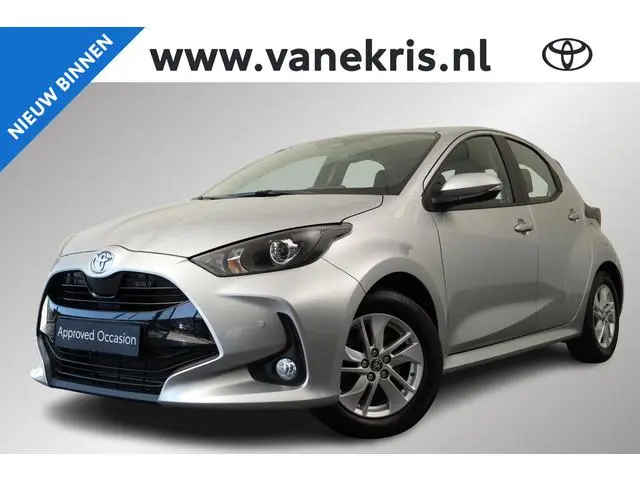 Toyota Yaris 1.5 Hybrid 115 Active, Adaptieve cruise control, Speed limiter, Apple Carplay / Android...