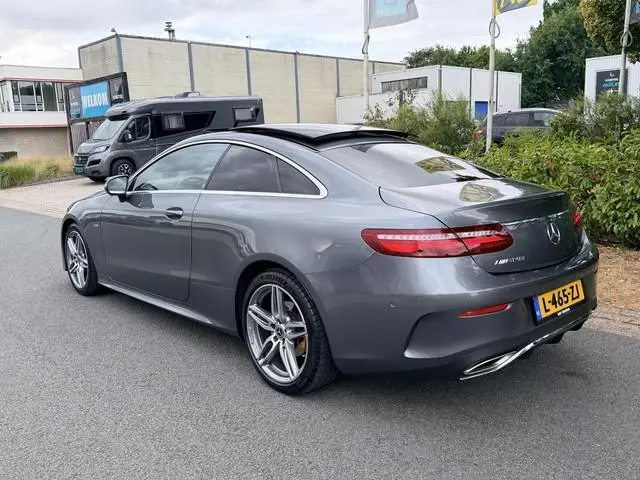Mercedes-Benz E-klasse Coupé 200 AMG Automaat 197PK Pano•Nappa-Leder