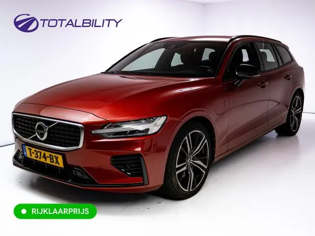 Volvo V60 2.0 T8 Twin Engine AWD R-Design | Stoel-, Stuur- & Achterbank verw. | Elec. trekhaak | 360...