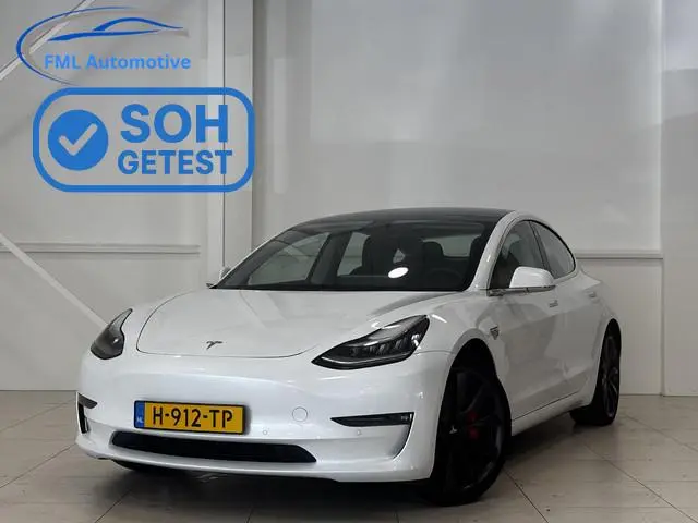 Tesla Model 3 Performance AWD 75 kWh | 89% SOH | Accu Refurbished | Lichtmetalen velgen | Autopilot