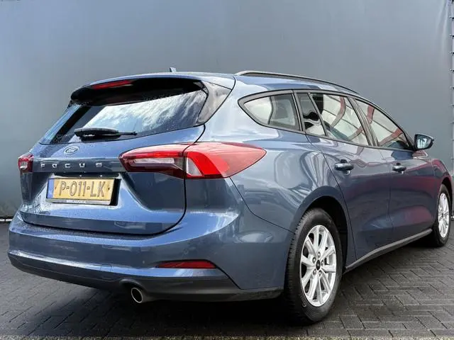 Ford Focus Wagon BWJ 2022 1.0 EcoBoost 100 PK  Connected FULL LED | STOEL + STUURVERW. | VOORRUIT VE...