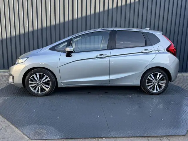 Honda Jazz 1.3 i-VTEC Elegance | Camera | Navi | PDC V&A | Prijs Rijklaar!!
