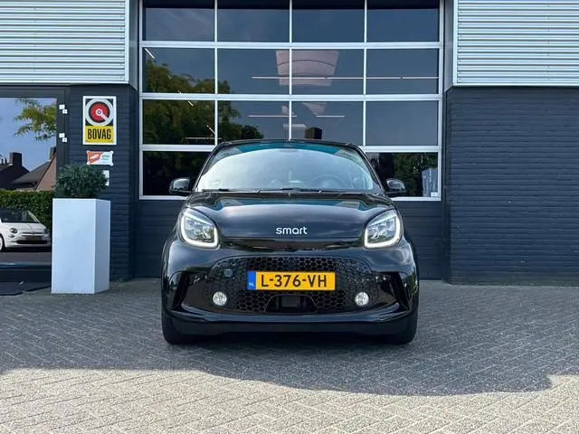Smart forfour EQ Comfort PLUS 18 kWh, Automaat, Bluetooth, Camera, Cruise, Pano, Leder, DAB, NAP