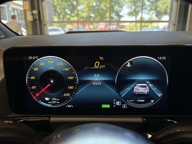 Mercedes-Benz EQA