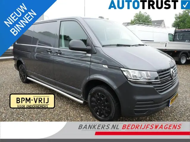 Volkswagen Transporter 2.0TDI 110PK L2 Airco cruise carplay 3-zits deuren