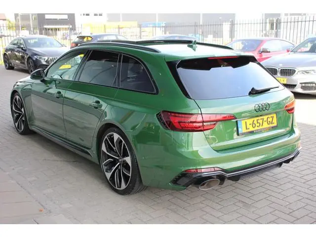 Audi RS4