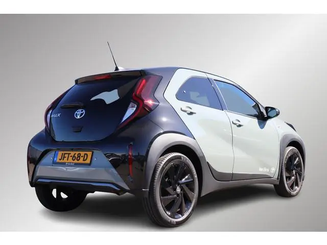 Toyota Aygo X 1.0 VVT-i S-CVT Envy,  Half leder, Apple Carplay/Android Auto, Climate & Cruise contro...