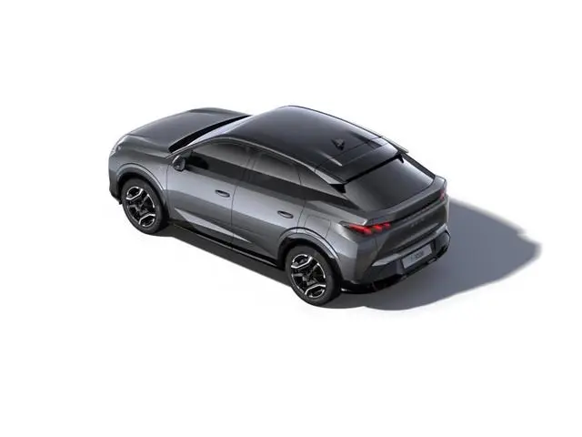 Peugeot e-3008